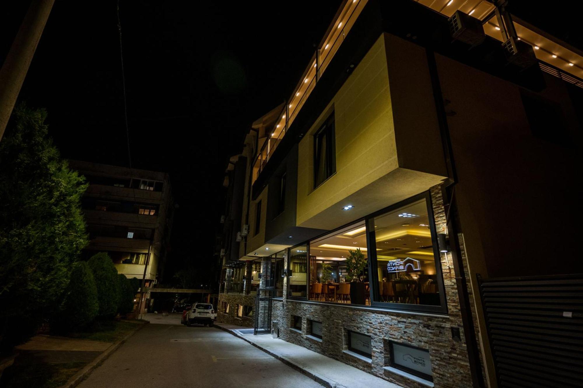 Hotel & Restaurant Ponte Bianco Vranje Exterior photo